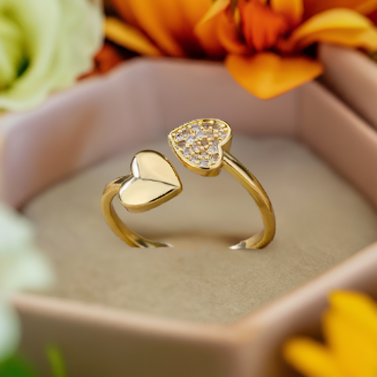 Anillo de Acero Inoxidable con Corazón de Circón