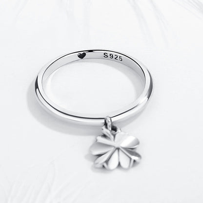 Anillo de Plata 925 en Forma de Flor