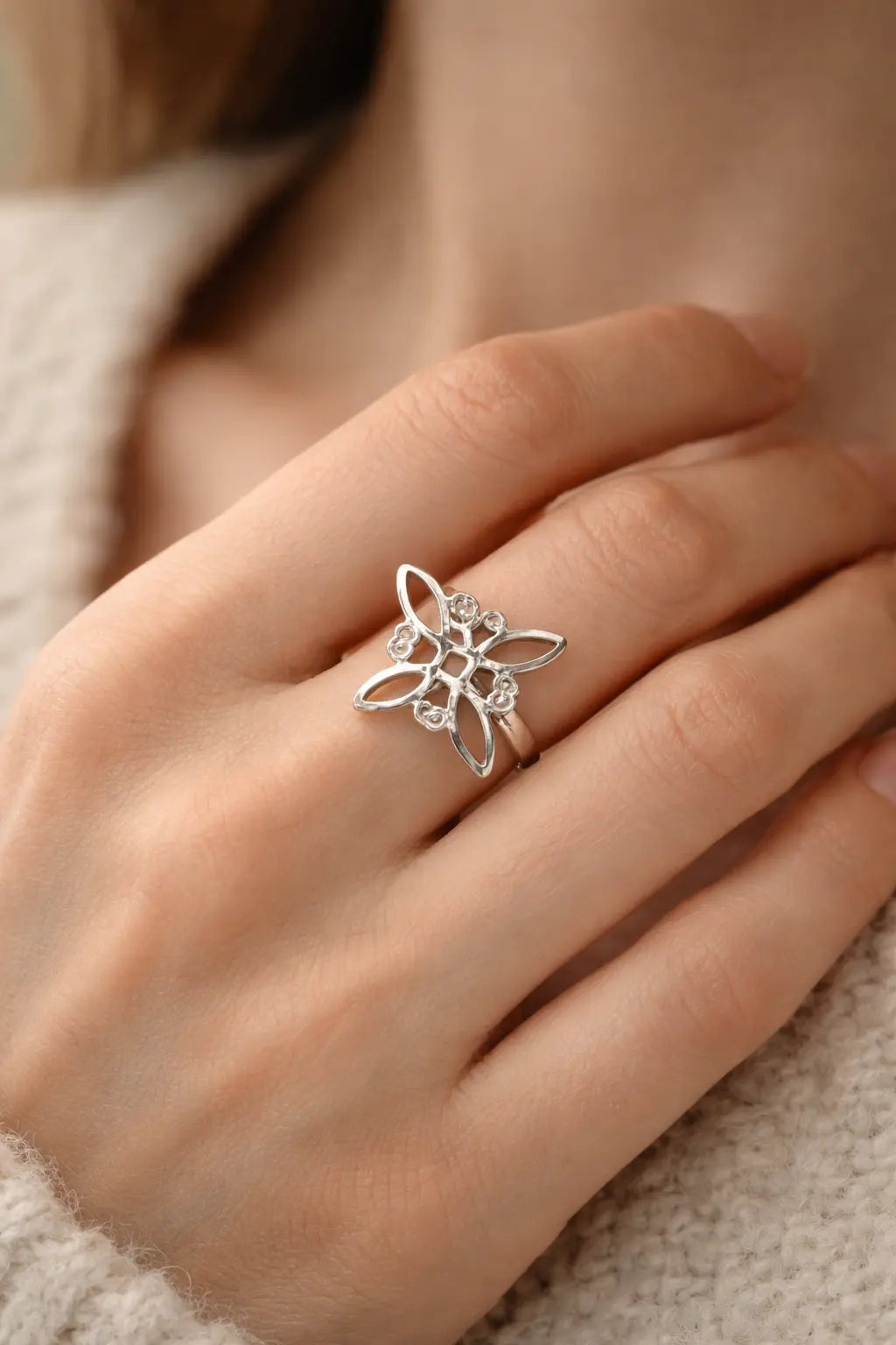 Anillo Nudo de bruja